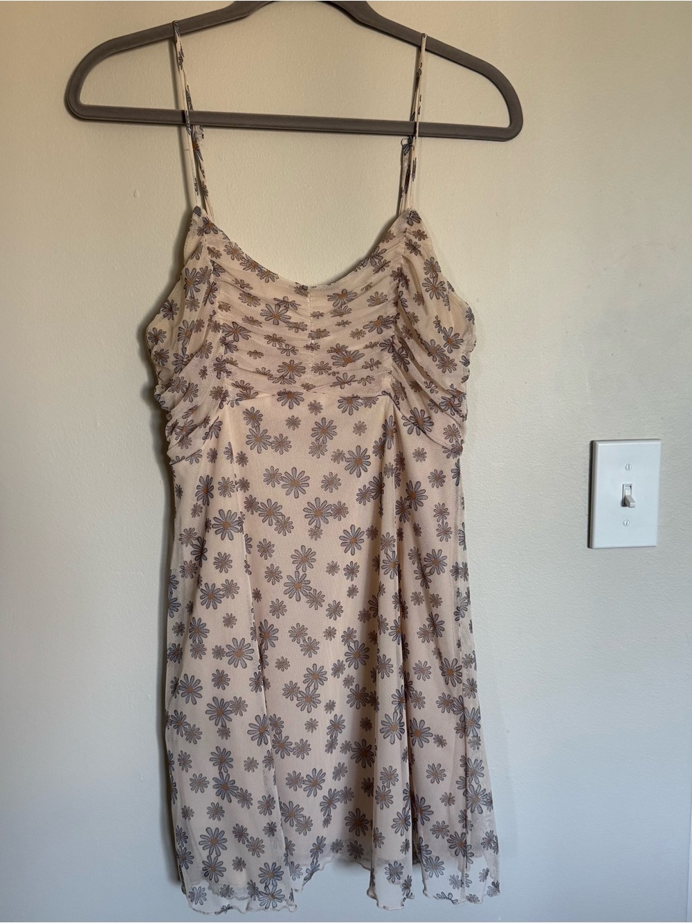 Altar'd State Cream Pink Floral Mesh Spaghetti Strap Mini Dress Ruched Size M